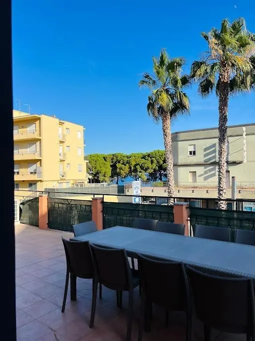 Apartment Alloggio A 150M Dal Mare Con Grande Terrazza Cervo